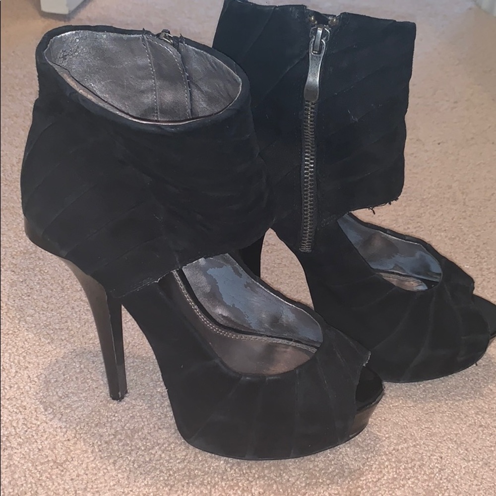 Bebe heels